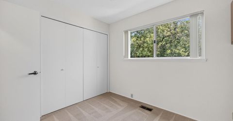 6301 Longridge Way, Sacramento, CA 95831 Photo