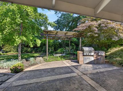 6301 Longridge Way, Sacramento, CA 95831 Photo