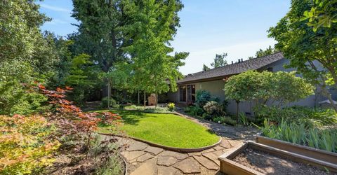 6301 Longridge Way, Sacramento, CA 95831 Photo