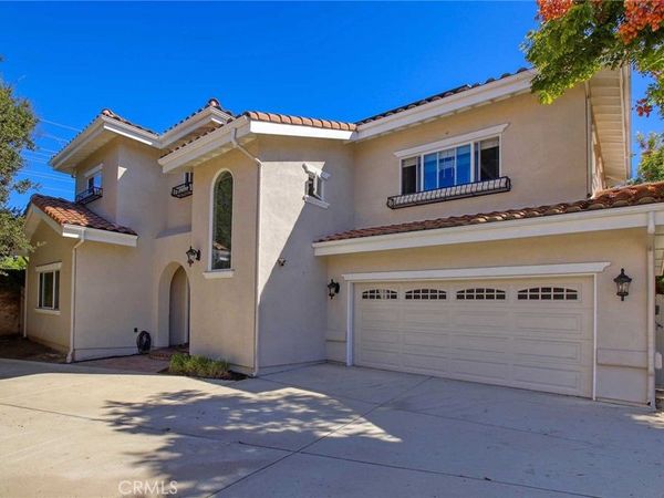 1595 E Avenida De Las Flores, Thousand Oaks, CA 91362
