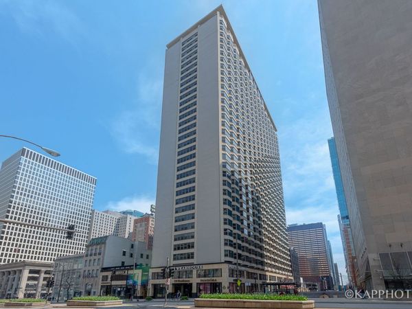 535 N Michigan Avenue , Unit 806, Chicago, IL 60611