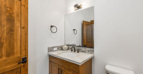 9141 Heartwood Drive, Truckee, CA 96161 Photo