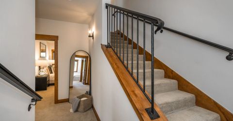 9141 Heartwood Drive, Truckee, CA 96161 Photo