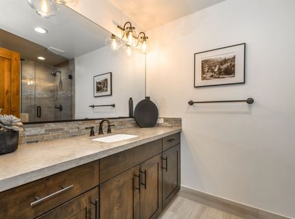 9141 Heartwood Drive, Truckee, CA 96161 Photo