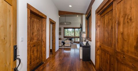 9141 Heartwood Drive, Truckee, CA 96161 Photo