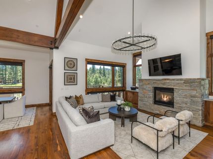 9141 Heartwood Drive, Truckee, CA 96161 Photo