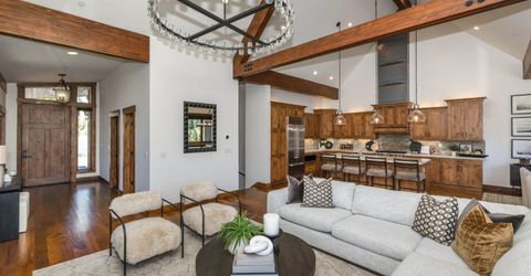9141 Heartwood Drive, Truckee, CA 96161 Photo