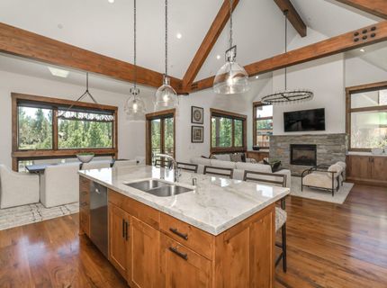9141 Heartwood Drive, Truckee, CA 96161 Photo