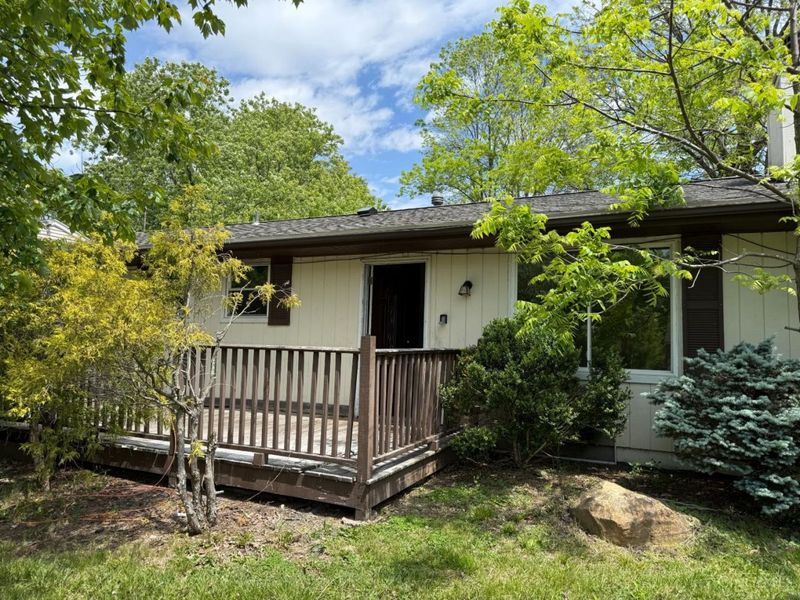 10170 Season Drive, Cincinnati, OH 45251 Photo 1