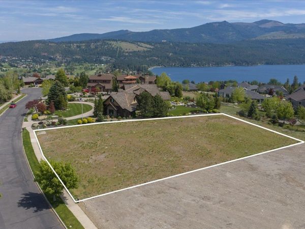 22150 E Bennett Ln, Liberty Lake, WA 99019