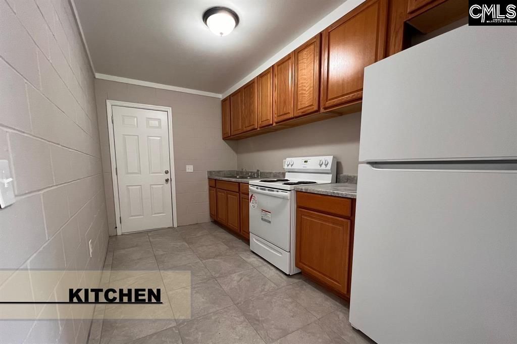2447 Gervais Street  Photo 11
