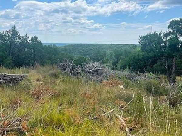8307 Angus TRL, Lago Vista, TX 78645