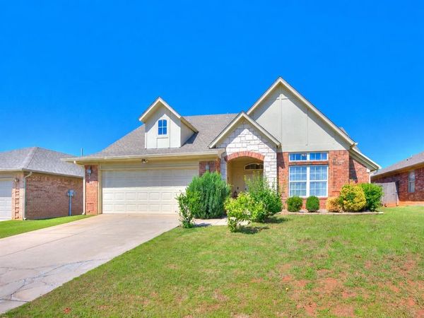516 Woodsong Drive, Norman, OK 73071