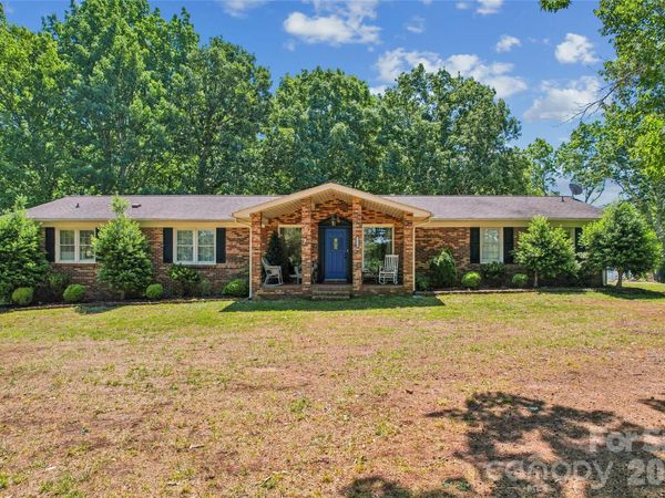 5374 N Nc 150 Highway , Lincolnton, NC 28650