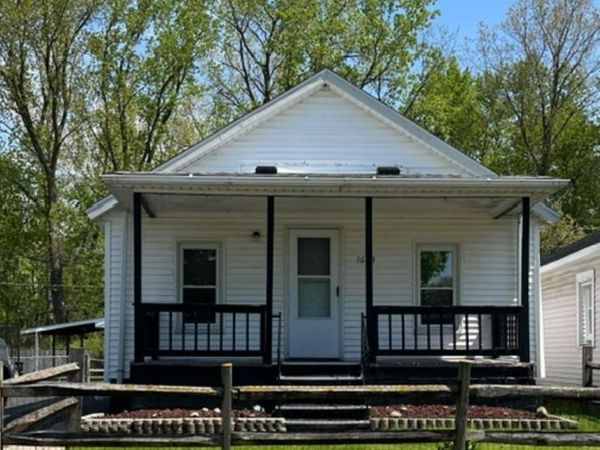 1623 Oak Street, Monroe, MI 48161