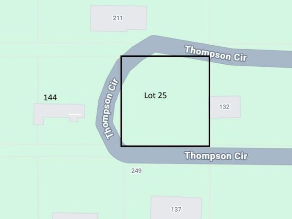 Thompson Circle, Tallahassee, FL 32312