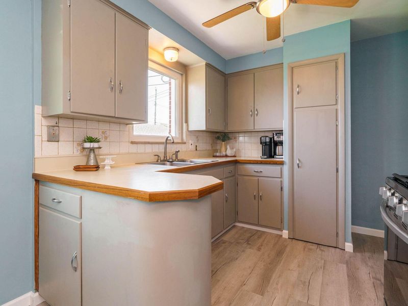 32 S Southampton Avenue, Columbus, OH 43204 Photo 13