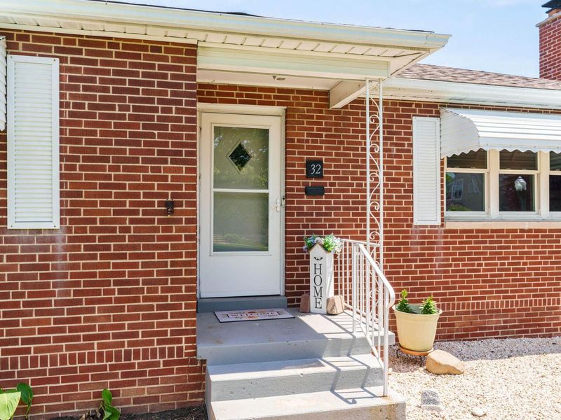 32 S Southampton Avenue, Columbus, OH 43204 Photo 2