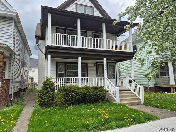 2204 La Salle Avenue , Niagara Falls, NY 14301