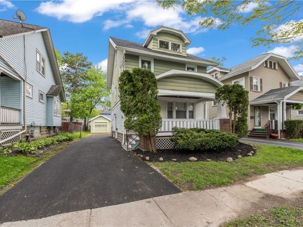 29 Edgeland Street , Rochester, NY 14609