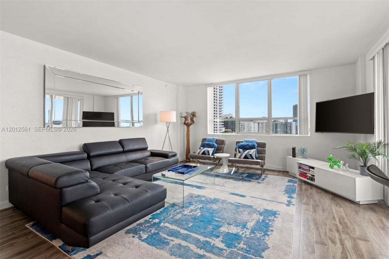 1500 Bay Rd , Unit 1438S, Miami Beach, FL 33139 Photo