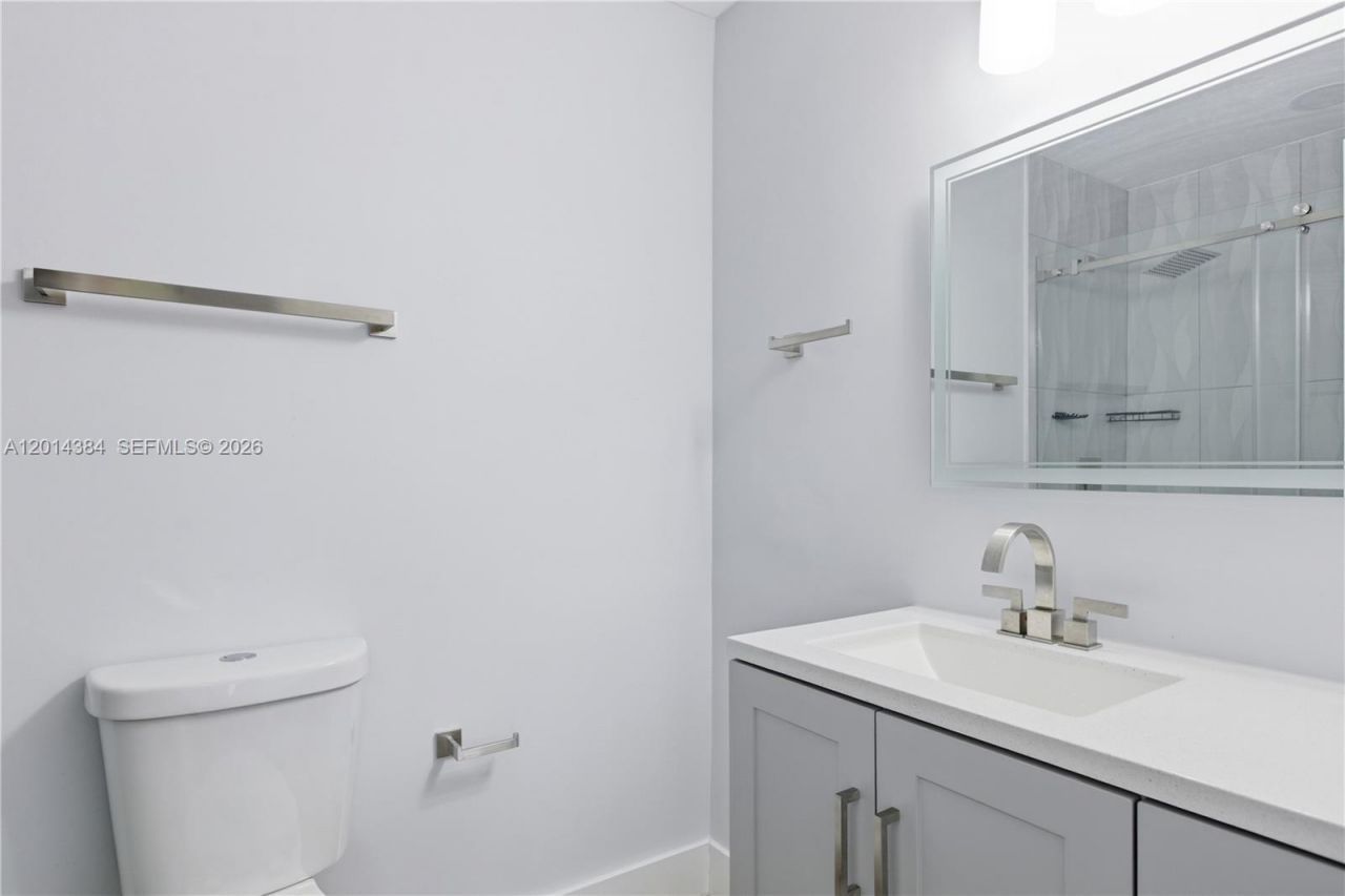 4690 S Fountains Dr S , Lake Worth, FL 33467 Photo