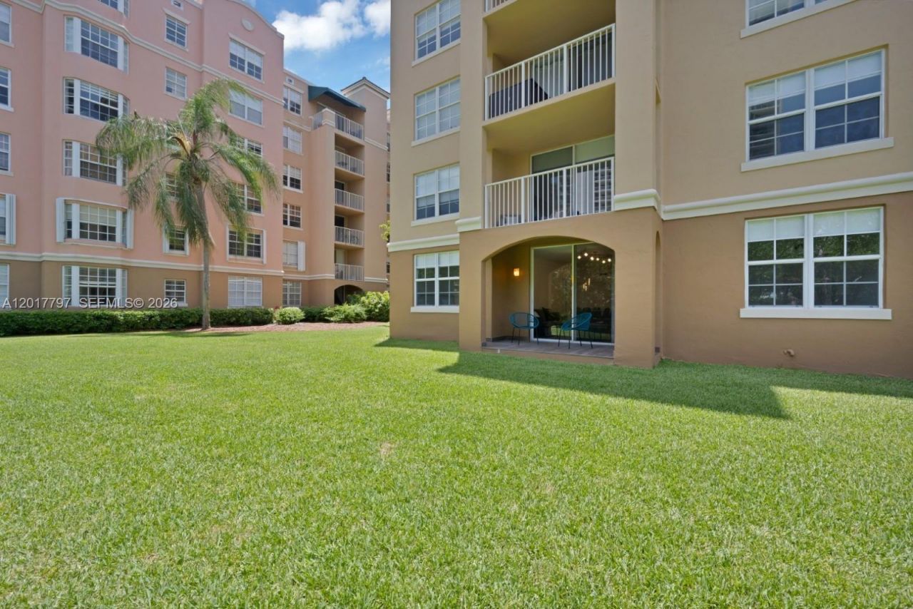 19601 E Country Club Dr , Unit 7108, Aventura, FL 33180 Photo