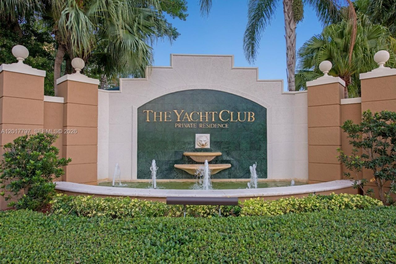 19601 E Country Club Dr , Unit 7108, Aventura, FL 33180 Photo