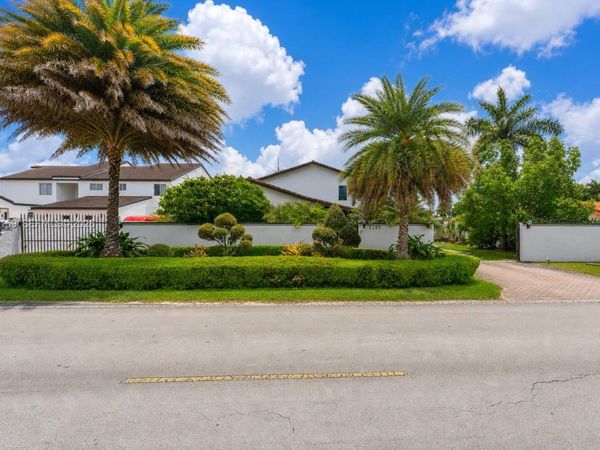 3285 SW 132nd Ave , Miami, FL 33175
