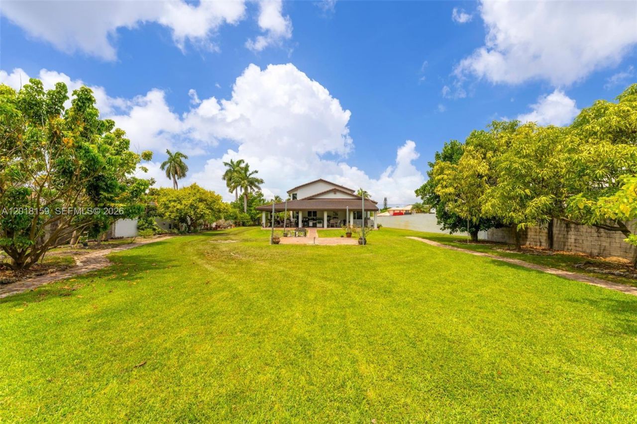 3285 SW 132nd Ave , Miami, FL 33175 Photo