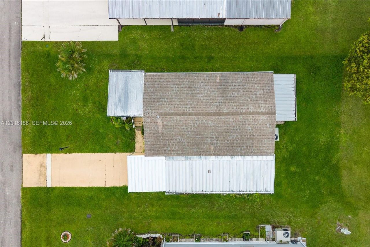 8208 W Bitterbush Ln, Port Saint Lucie, FL 34952 Photo
