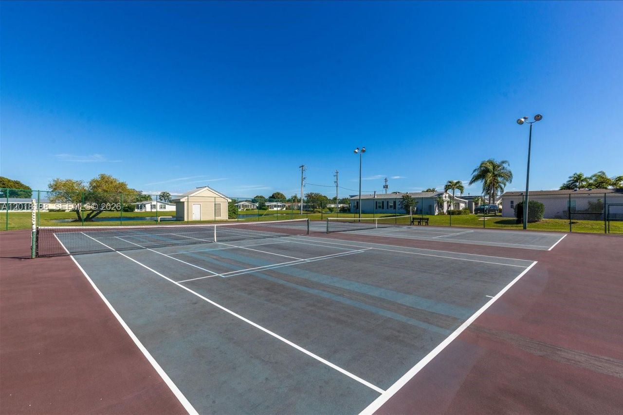 8208 W Bitterbush Ln, Port Saint Lucie, FL 34952 Photo