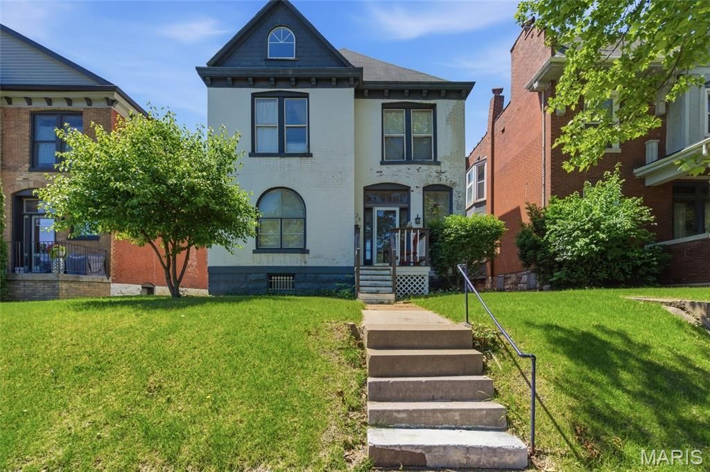 3810 Arsenal Street, Saint Louis, MO 63116 Main Photo
