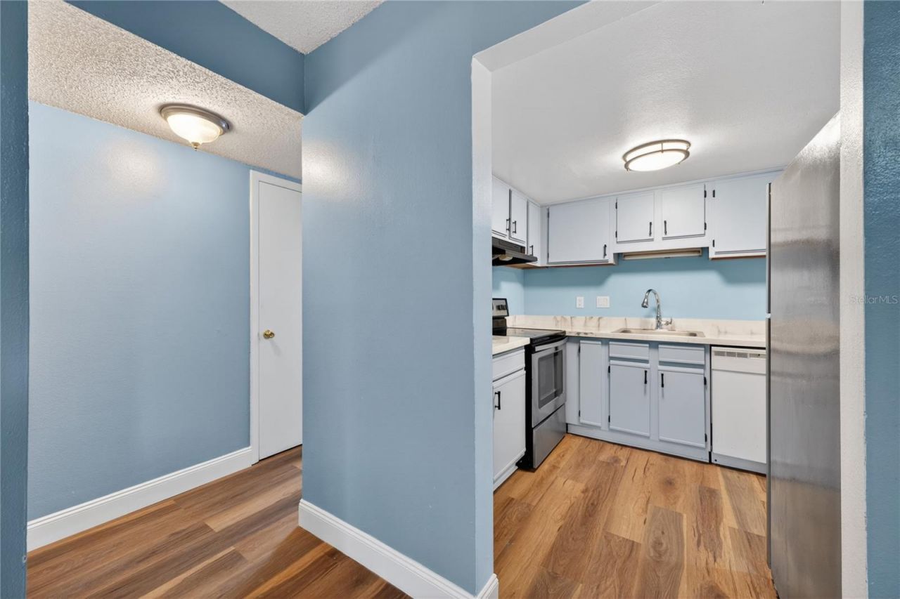4205 S. Semoran Blvd, Unit 11, Orlando, FL 32822 Photo