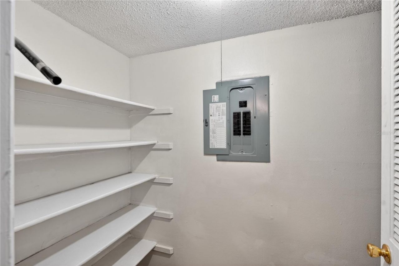4205 S. Semoran Blvd, Unit 11, Orlando, FL 32822 Photo