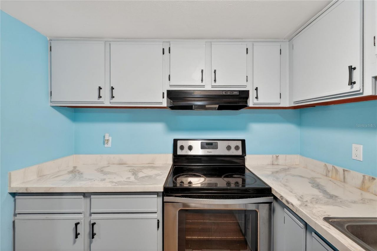 4205 S. Semoran Blvd, Unit 11, Orlando, FL 32822 Photo
