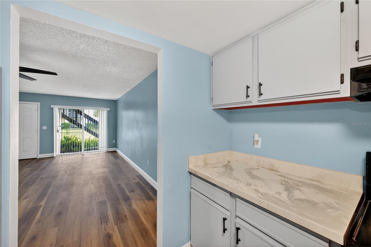 4205 S. Semoran Blvd, Unit 11, Orlando, FL 32822 Photo