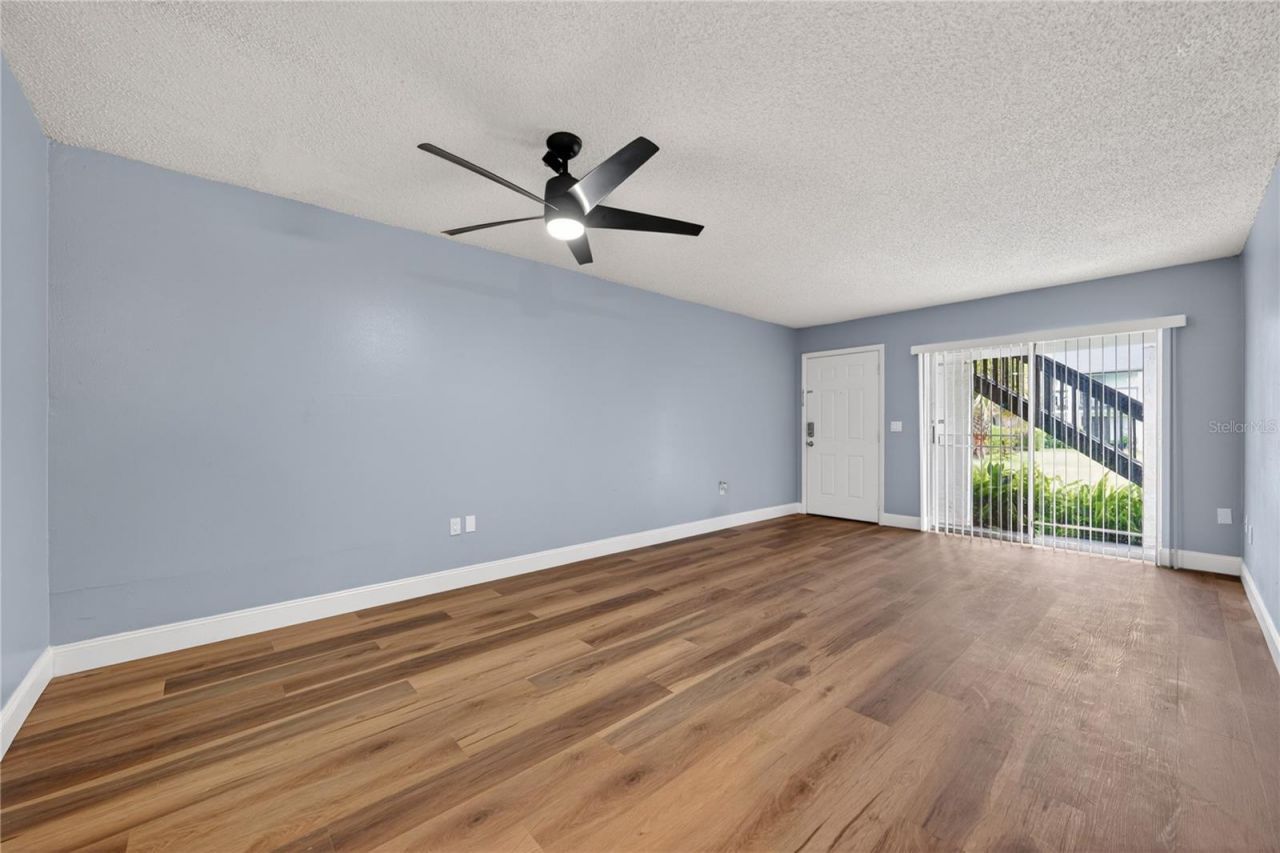 4205 S. Semoran Blvd, Unit 11, Orlando, FL 32822 Photo