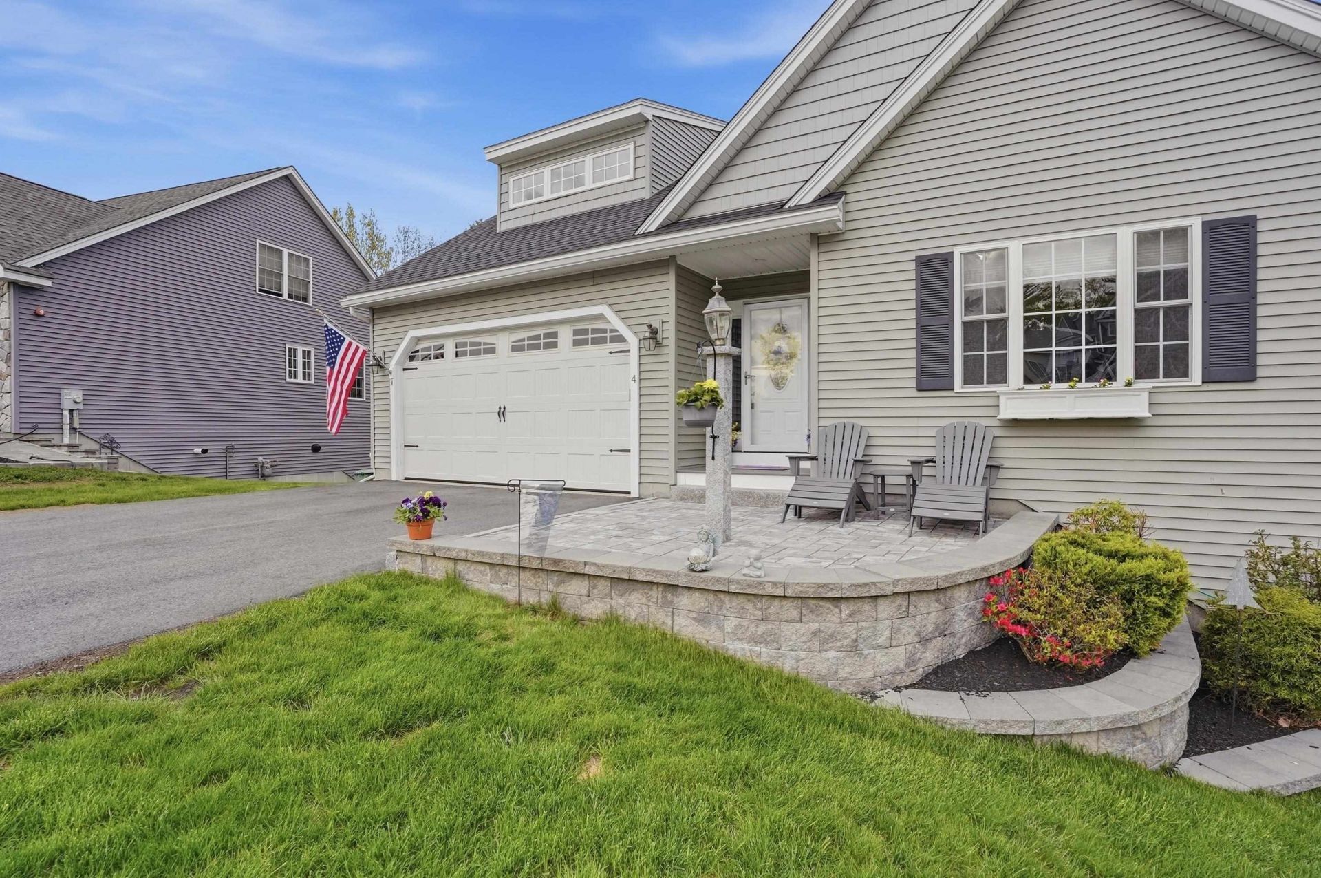 4 Mulligan Way, Unit 19, Kingston, NH 03848 Main Photo