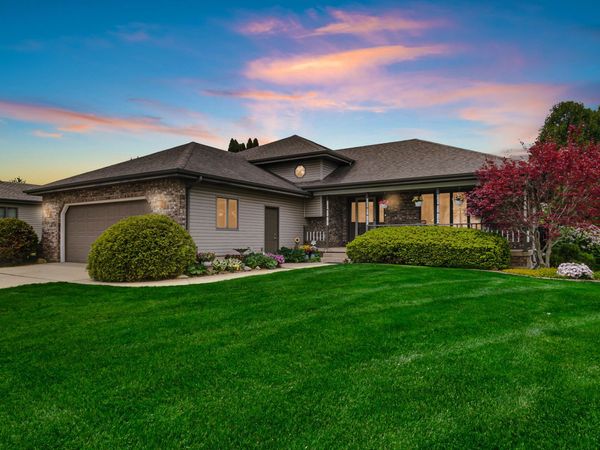 8820 Morninglory Place , St. John, IN 46373