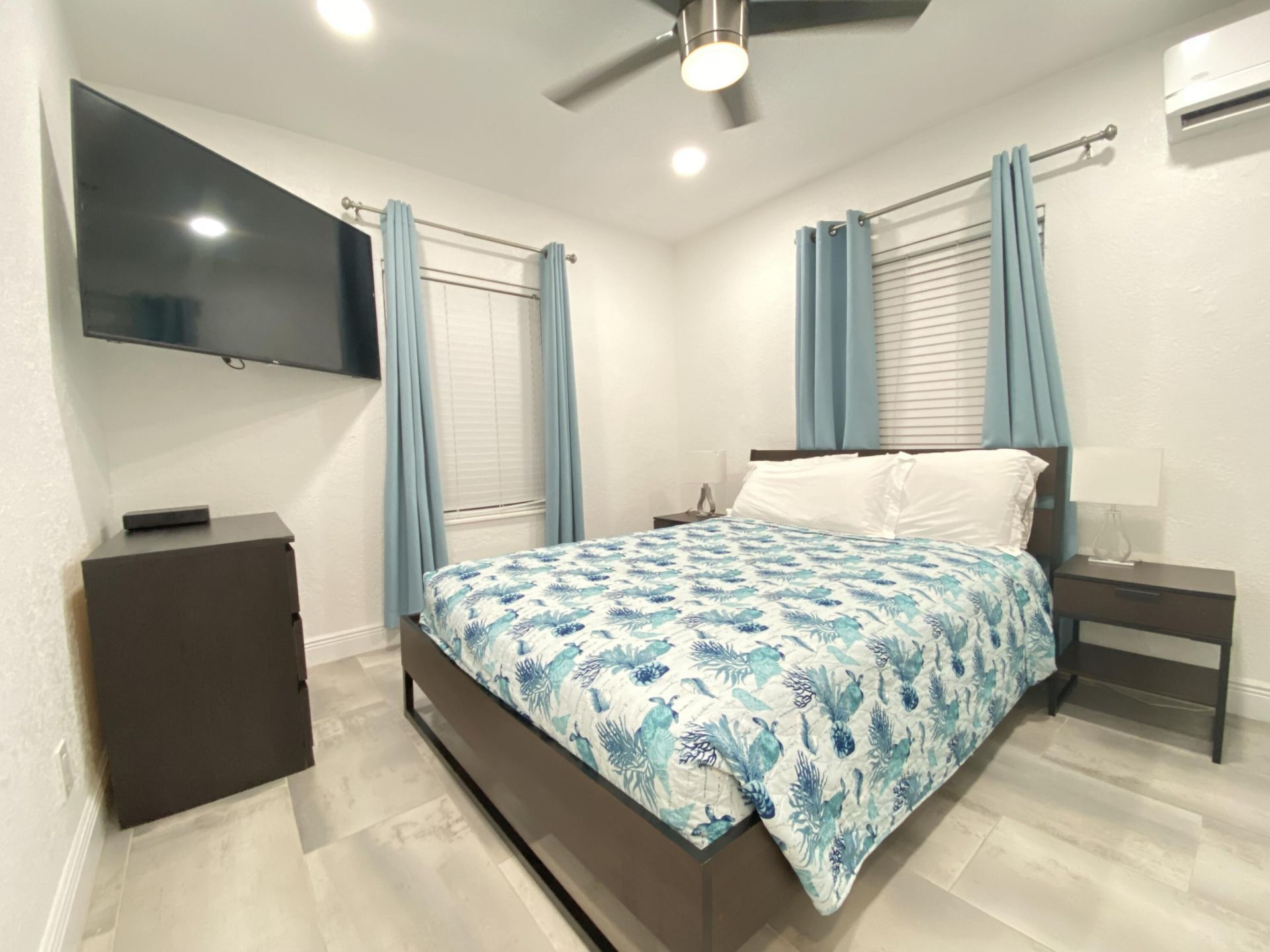 626 NE 17th Way, Fort Lauderdale, FL 33304 Photo