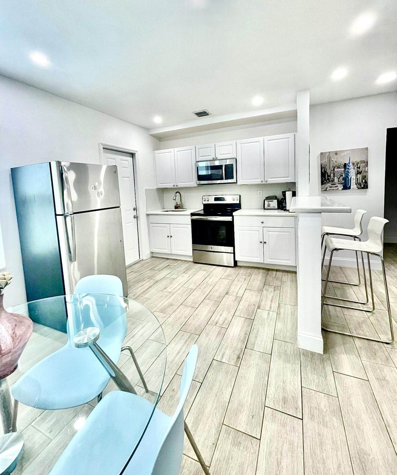 626 NE 17th Way, Fort Lauderdale, FL 33304 Photo