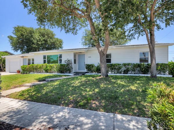 304 Wellesley Drive, Lake Worth Beach, FL 33460