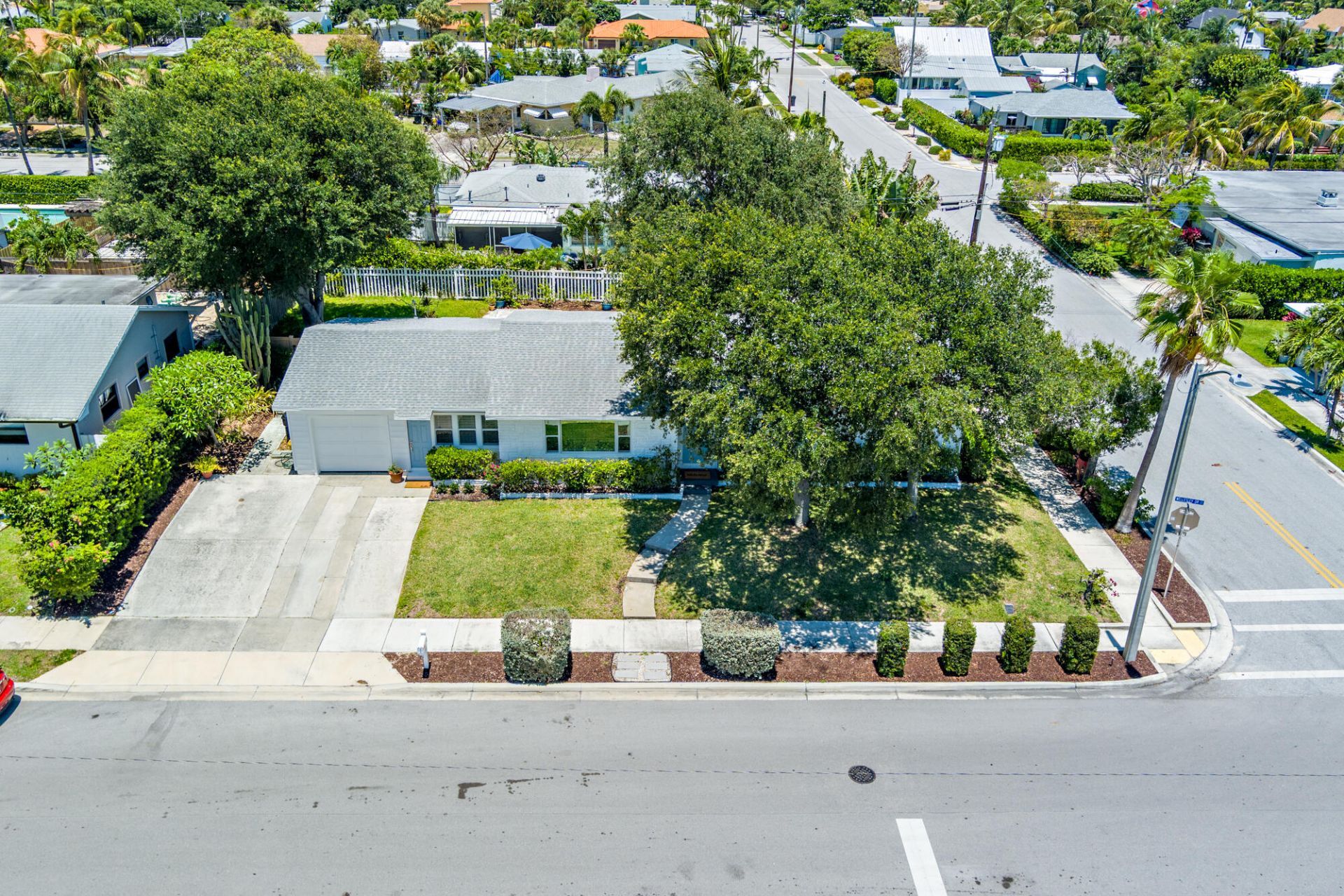 304 Wellesley Drive, Lake Worth Beach, FL 33460 Photo