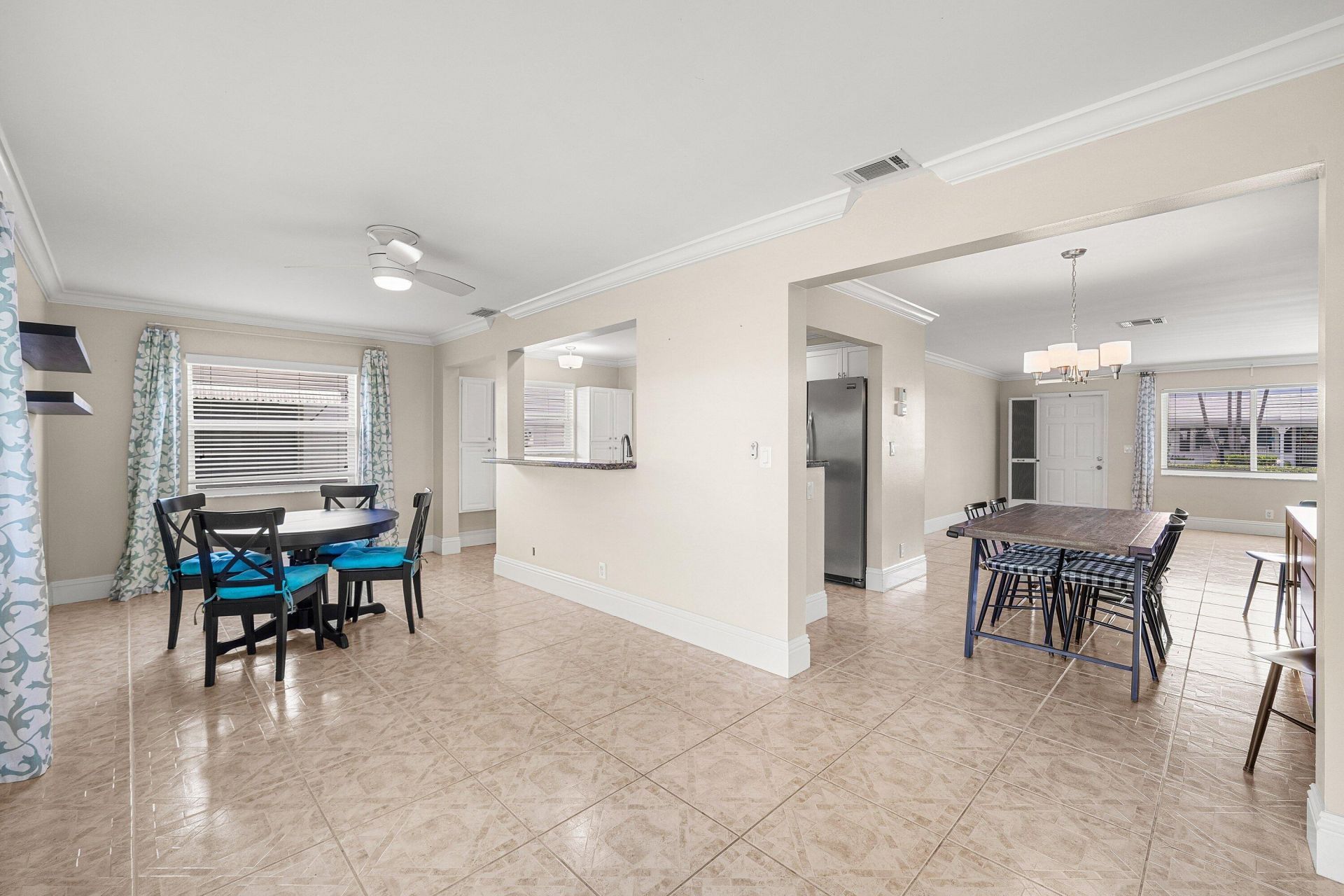 2105 SW 14th Place, Boynton Beach, FL 33426 Photo