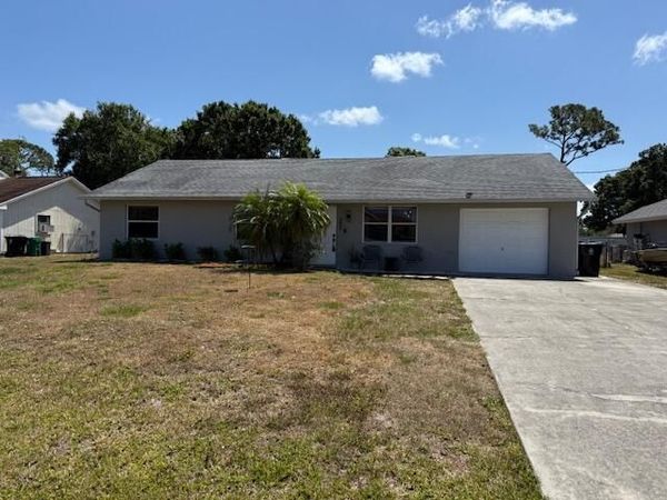 1951 SW Agnes Street, Port St. Lucie, FL 34953