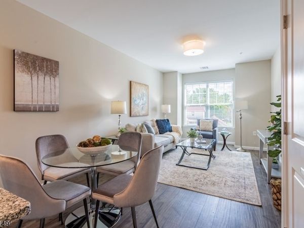 54 N Main St, Unit 301, Wharton, NJ 07885