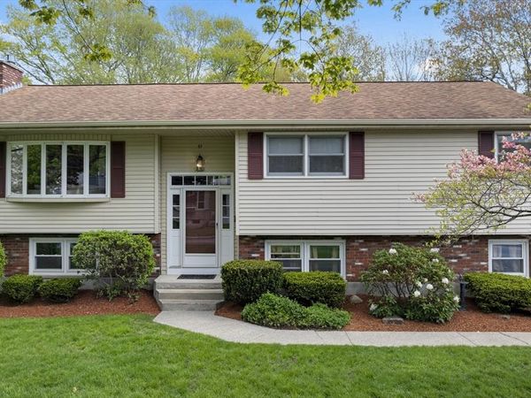 45 Lake St, Shrewsbury, MA 01545