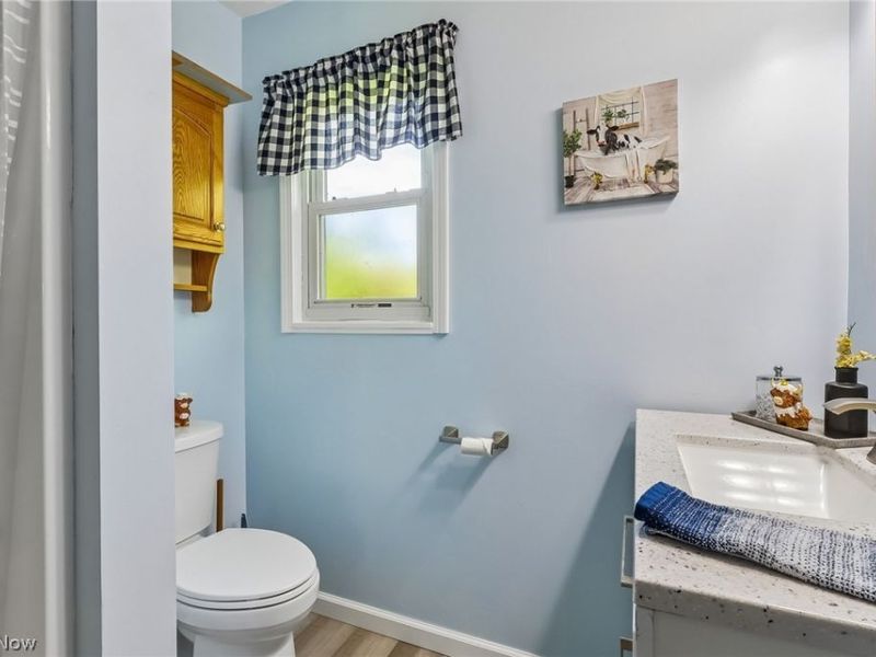 1570 N County Line Road, Madison, OH 44057 Photo 17