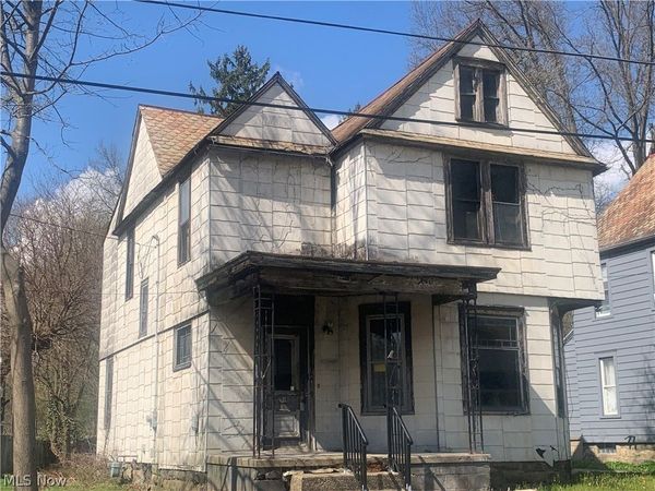 636 E Perry Street , Salem, OH 44460